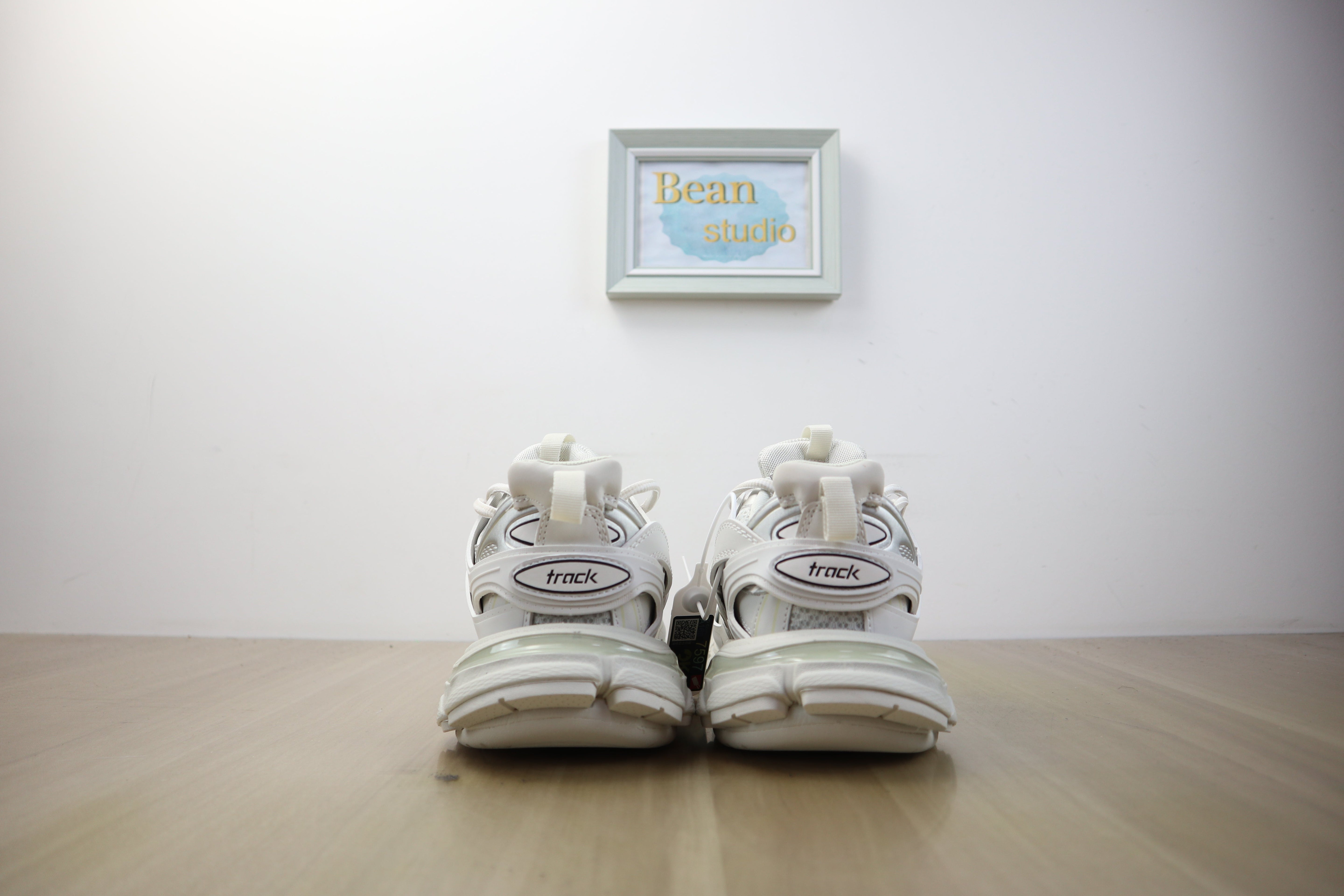 Blncg track blanche