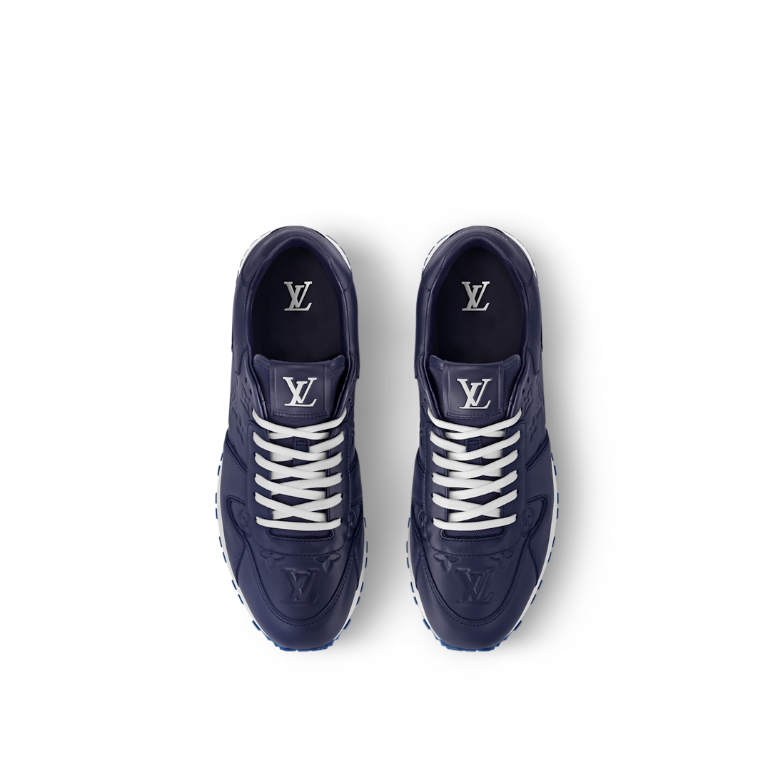 Sneaker Run Away