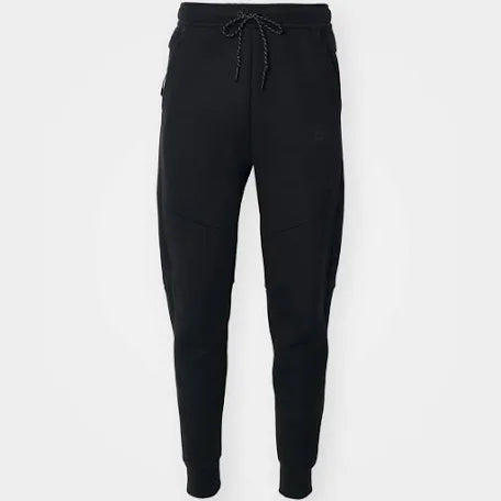 Nike - Ensemble TECH