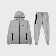 Ensemble Nike Tech