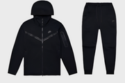 Ensemble Nike Tech
