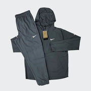 Nike - RUNNING