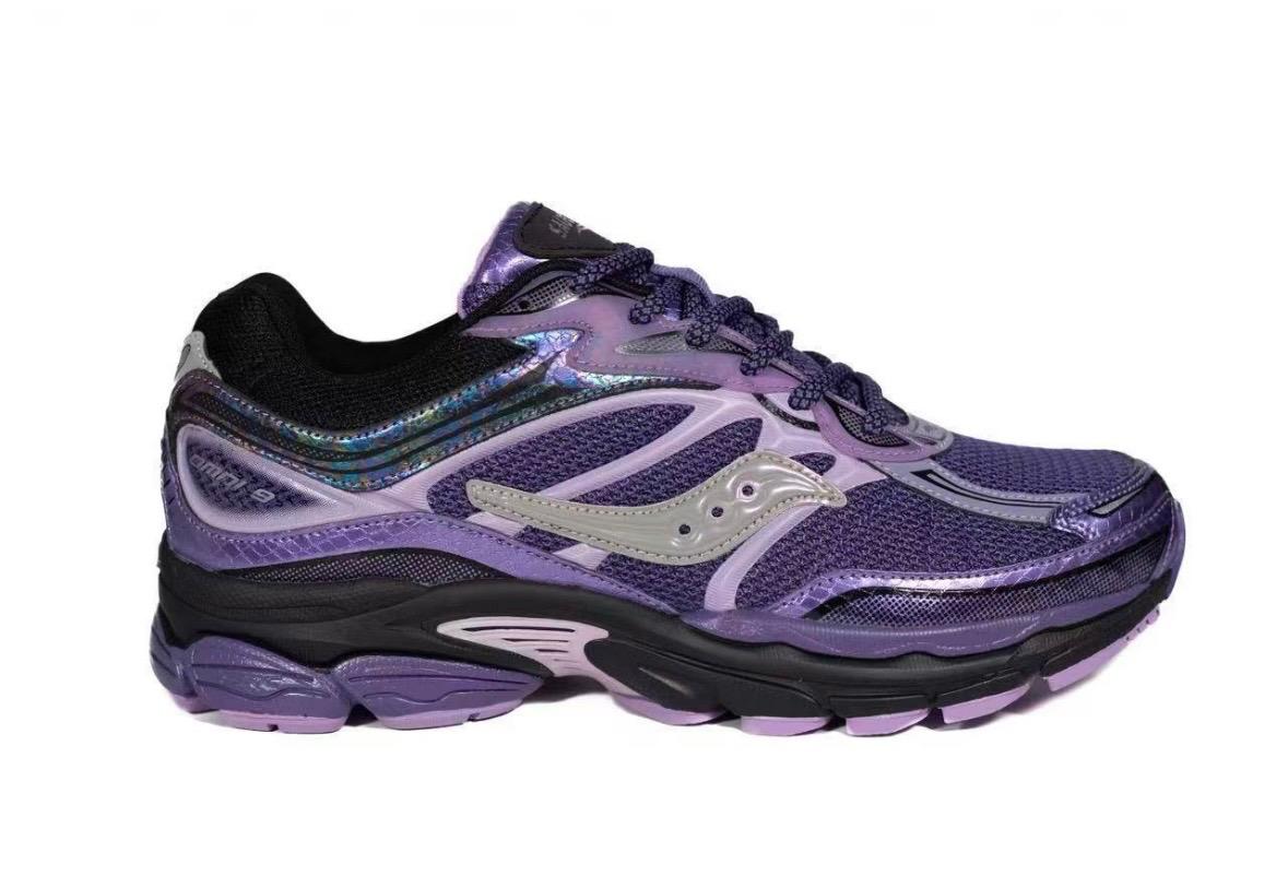 Saucony Progrid Omni 9 Nebula Motion